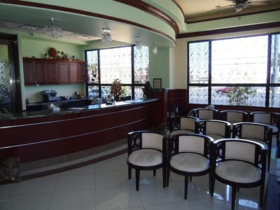 5 Star Dental Implant & Cosmetic Dentistry