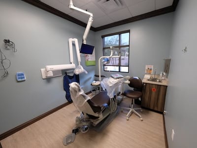 83rd Marketplace Dental Care