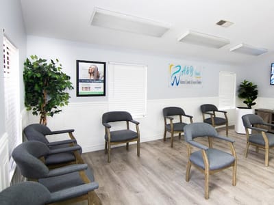 A & B Dental - Cosmetic and Implant Dentistry