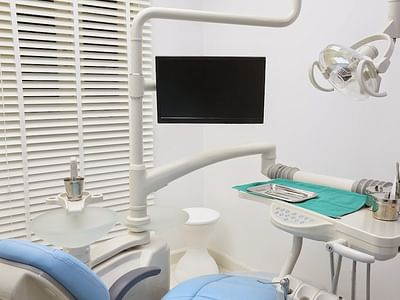 Absolute Dental - Topsy