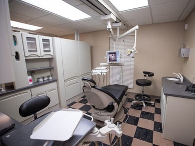 Advanced Dentistry Ameredes & Associates