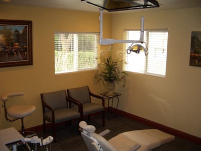 Aesthetic Family Dentistry