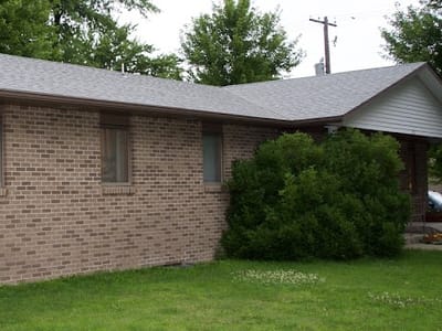 Ainsworth Family Dental- Dr McKenzie Owen