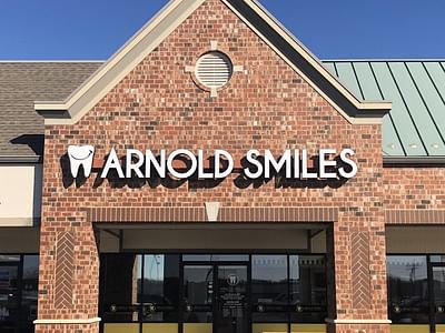 Arnold Smiles