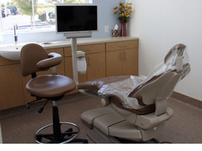 Arrowhead Dental Center