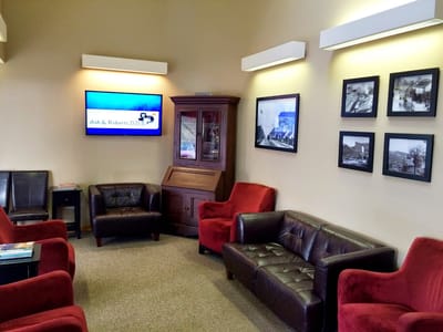 Ash & Roberts DDS | Cosmetic Dentist & Implants