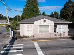 Associate Implant & Family Dentistry