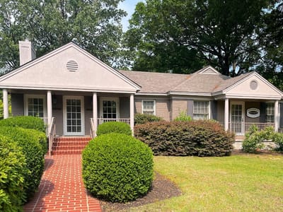 Avery & Meadows Dental Partnership