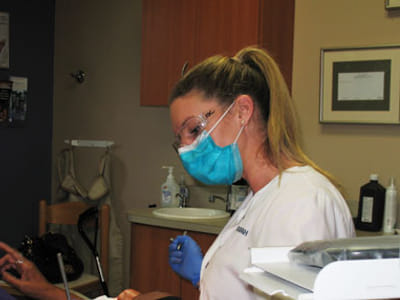 Ban R Barbat DDS - Shelby Township Dentist