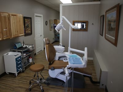 BAYFIELD FAMILY DENTISTRY/ Dr. David Uthoff DMD