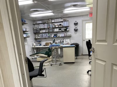Bayou Dental Studio