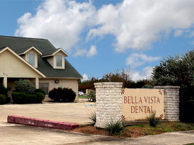 Bella Vista Dental