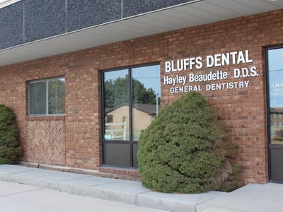 Bluffs Dental