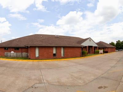 Bolivar Smiles Family Dentistry: Dr "P" and Dr Chad