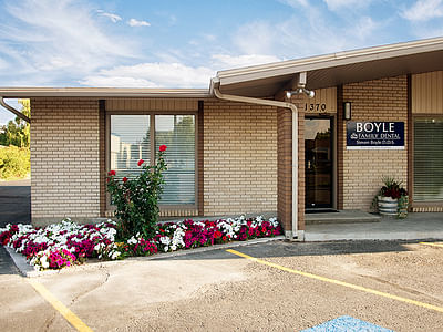 Boyle Family Dental