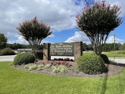 Brannon Pool DMD, Family and Cosmetic Dentistry