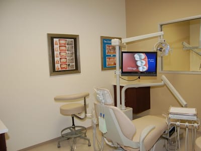 Brentwood Smiles Dentistry and Orthodontics