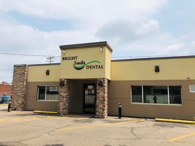 Bright Smile Dental