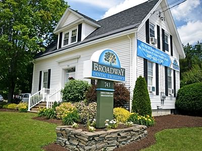 Broadway Dental Excellence