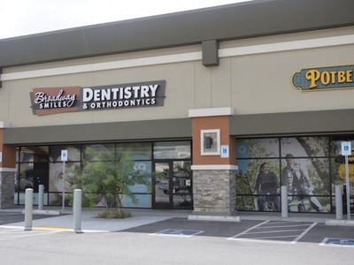 Broadway Smiles Dentistry and Orthodontics