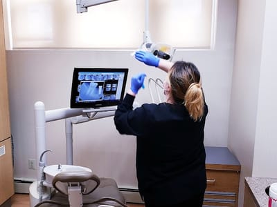 Bryn Mawr Dentist (Dr. Jerald Matt & Dr. Naila Bryan)