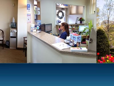 Bryn Mawr Dentist (Dr. Jerald Matt & Dr. Naila Bryan)