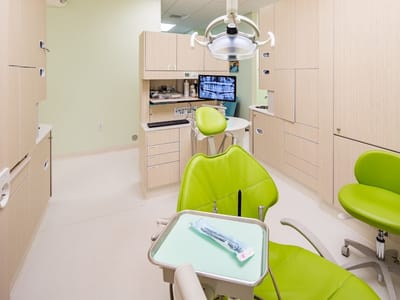 bty DENTAL - 9th Ave.