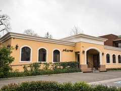 Center For Dental Implants And Dentistry Walnut Creek - Julia Lee D.D.S.