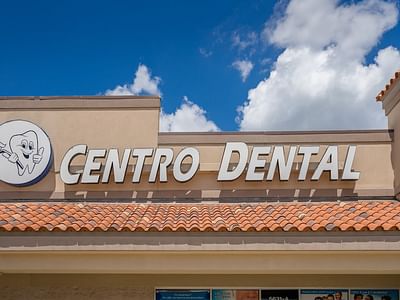 Centro Dental & Implants