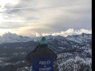 Christopher J. Comfort DDS, AAACD, FAGD, FADFE