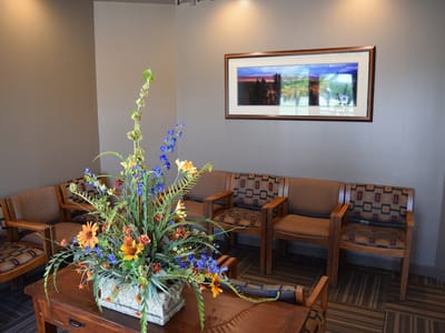 COCHRAN DENTAL: Dr. Garret Cochran D.D.S.