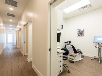 Corner Clinic Dental
