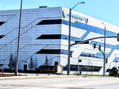 Cosmetic and Implant Dentistry of Kansas City