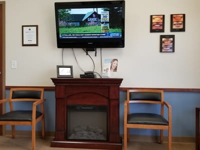 Creating Smiles Family and Cosmetic Dentistry: Dr. Gena Pineda