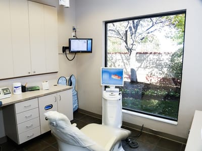 Crossroads Family Dentistry