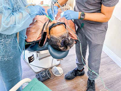 Crown Dental Group - Dental & Orthodontics