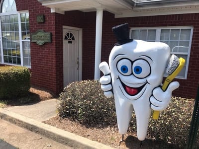 Cumming's Family Dentist