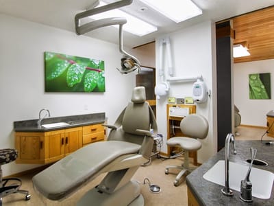 Dakota Prosthodontics and Implant Center