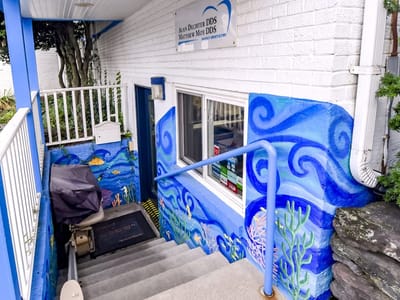 Dechter & Moy Dentistry