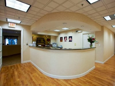 Dedicated Modern Dentistry : Agnieszka Bara DMD MAGD