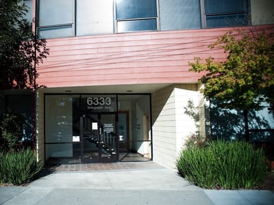 Dentist Oakland - Sharon L. Albright, D.D.S, Inc.