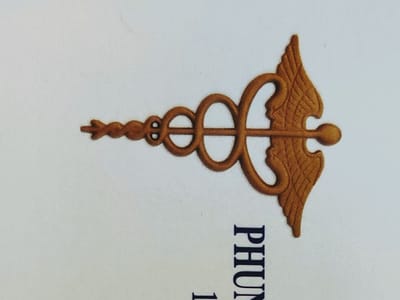 Dentist Phung Kim Pham