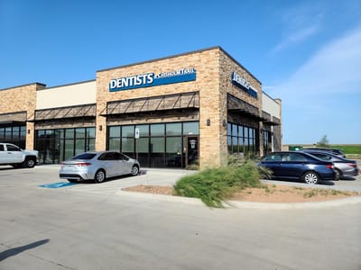 Dentists at Chisholm Trail