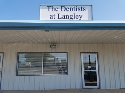 Dentists At Langley
