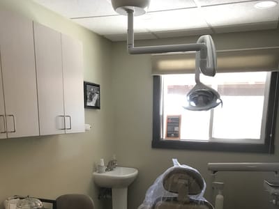 Dentures & Dental Care of Lander