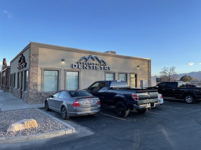 Deseret Family Dentistry: Aaric J. Allred DDS