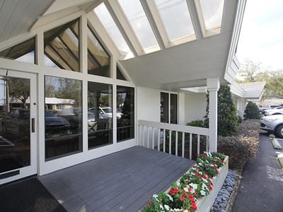 Distinctive Dentistry on Maitland