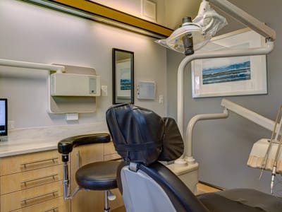 Distinctive Dentistry