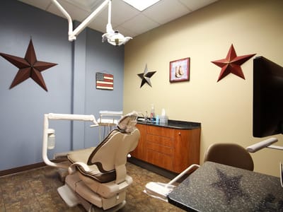 Distinguished Dental