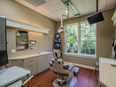 Doctors Lake Family Dental